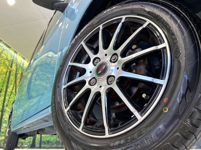 �y14�C���`�A���~�z�C�[���z�O�ςɃ}�b�`�����A���~�z�C�[���𑕒����Ă���܂��B�e��A���~�z�C�[����A�X�^�b�h���X�^�C�����戵�����Ă���܂��B���񂲑��k����������