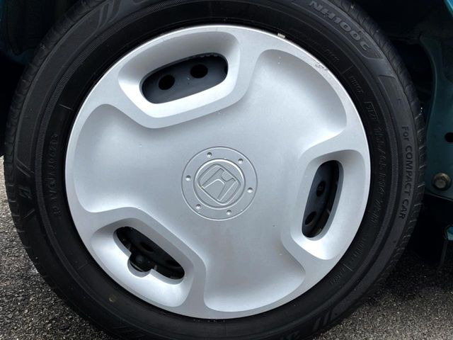�������z�C���L���b�v!�{�f�B�[�ɍ������f�U�C���̃L���b�v�ł�!�������͑�������!�ЊO�A���~�̎��t���������Ă���܂�!���C�y�ɂ����k��������!