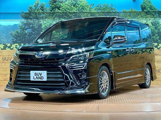 ヴォクシー1.8 ハイブリッド ZS 煌