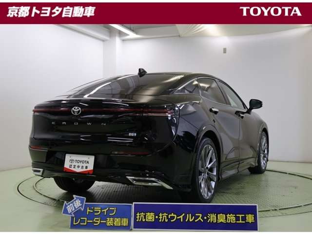 クラウンクロスオーバー2.5 G アドバンスト レザー パッケージ E-Four 4WD