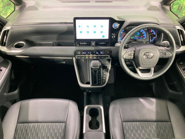 ノア1.8 ハイブリッド S-Z
