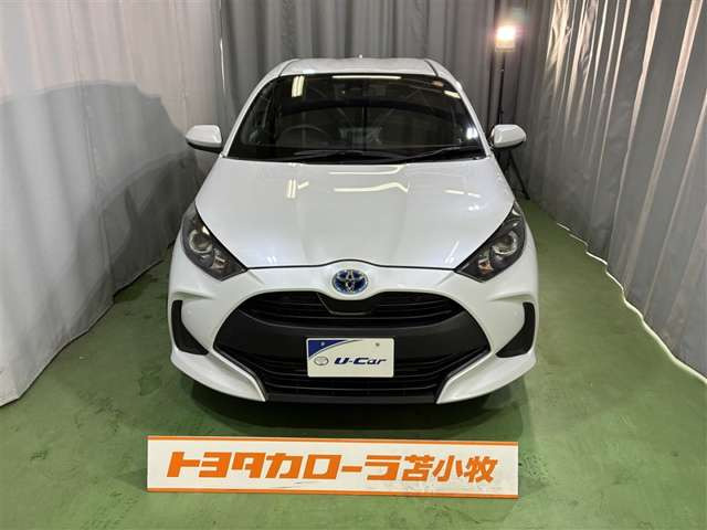 ヤリス1.5 ハイブリッド X E-Four 4WD