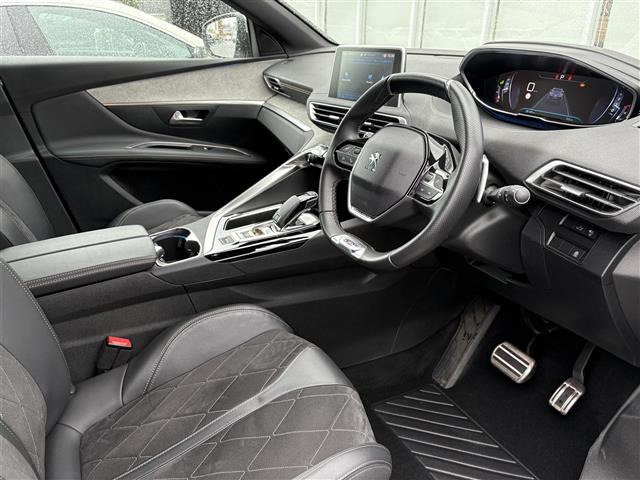 3008GT ブルーHDi