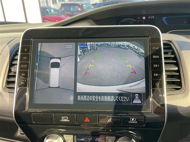 セレナ1.2 e-POWER ハイウェイスターV