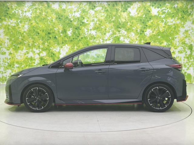 ノートオーラ1.2 NISMO チューンド e-POWER 4WD