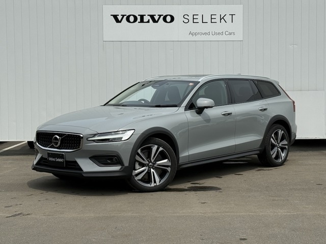V60クロスカントリーウルトラ B5 AWD 4WD