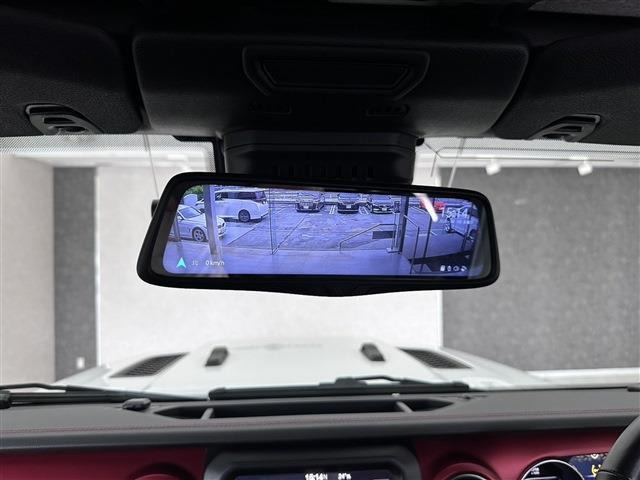 �J�X�^��:�f�W�^���C���i�[�~���[
