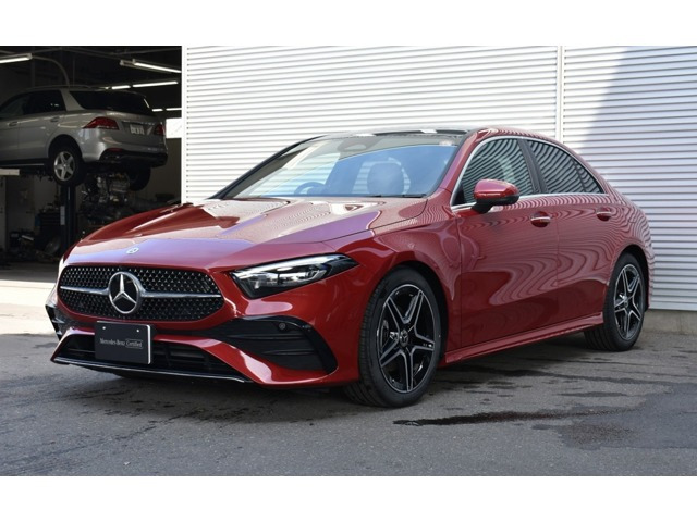 AクラスセダンA200d AMGラインパッケージ