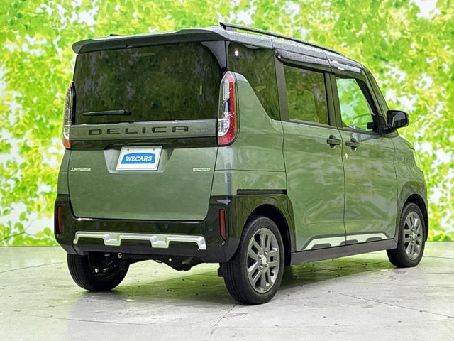 デリカミニT プレミアム 4WD