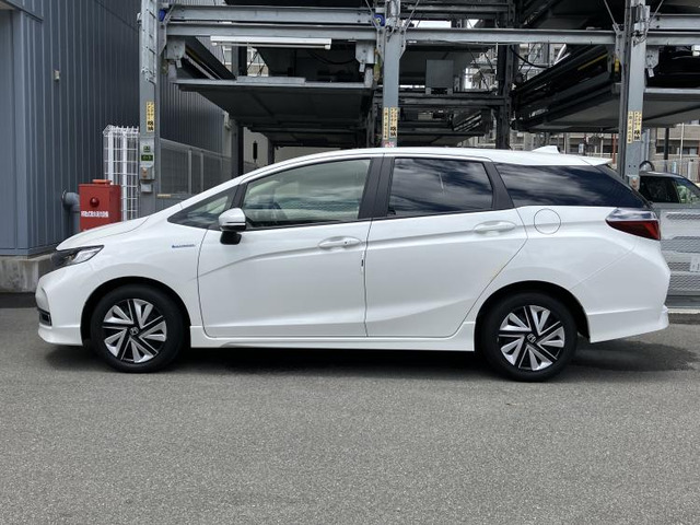 シャトル1.5 ハイブリッド X ホンダセンシング