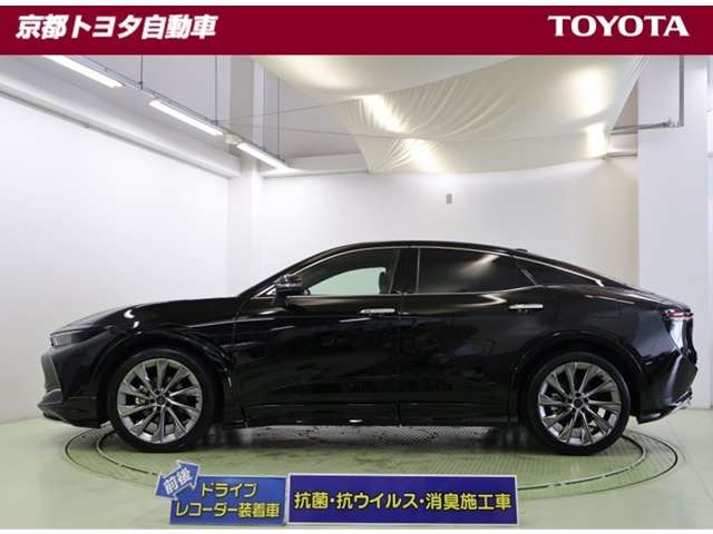 クラウンクロスオーバー2.5 G アドバンスト レザー パッケージ E-Four 4WD