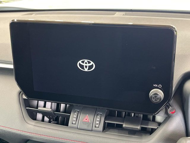 �y8�C���` �f�B�X�v���C�I�[�f�B�I�z���ʂ̃f�B�X�v���C��AppleCarPlay��AndroidAuto�����p�\�B�傫�ȉ�ʂŃX�}�z�i�r�A�v���������p���������܂���