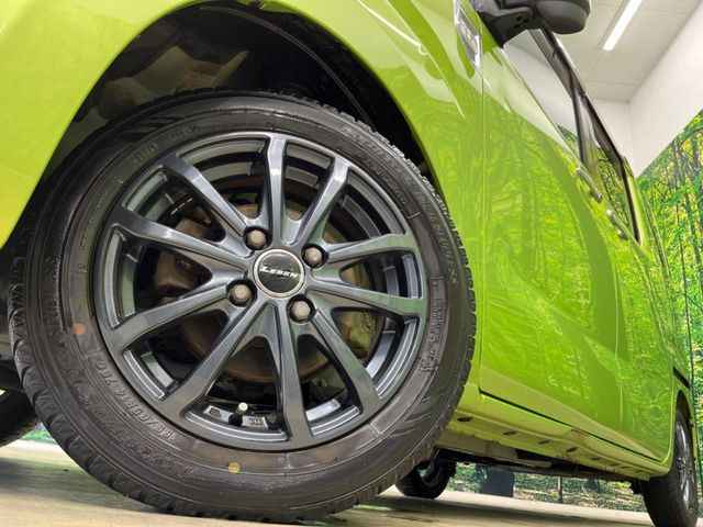 �y14�C���`�A���~�z�C�[���z�O�ςɃ}�b�`�����A���~�z�C�[���𑕒����Ă���܂��B�e��A���~�z�C�[����A�X�^�b�h���X�^�C�����戵�����Ă���܂��B���񂲑��k����������