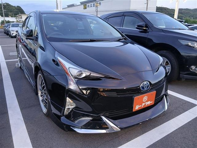 プリウス1.8 E