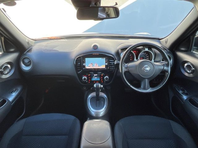 ジューク1.5 15RX V セレクション