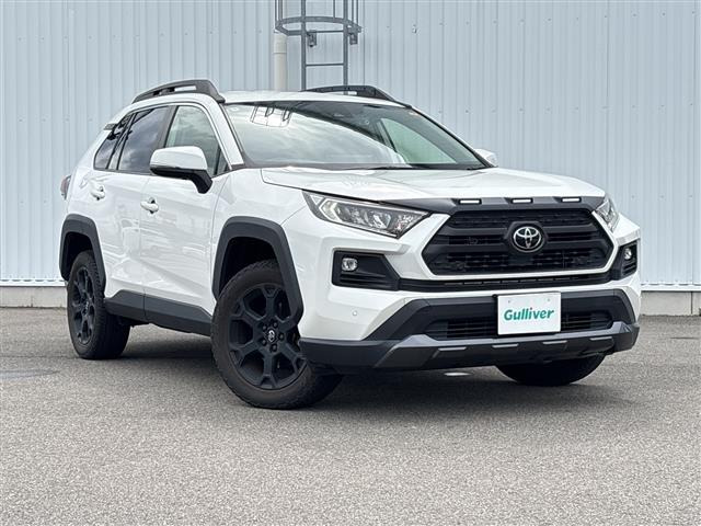 RAV42.0 アドベンチャー オフロードパッケージ 4WD