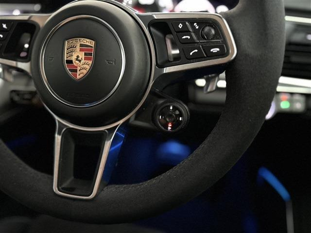 ���ЂɂāA�����N���[�j���O�����{���Ă���܂��̂ŋC�����悭����肢�������܂��B