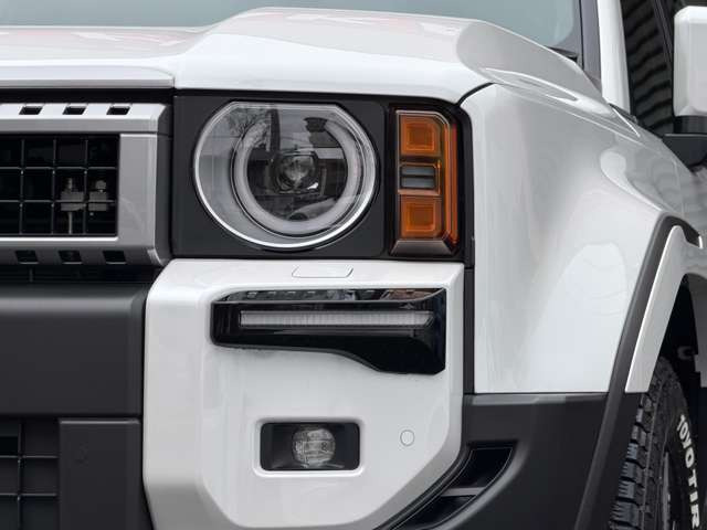 ランドクルーザー2502.8 VX ディーゼル 4WD