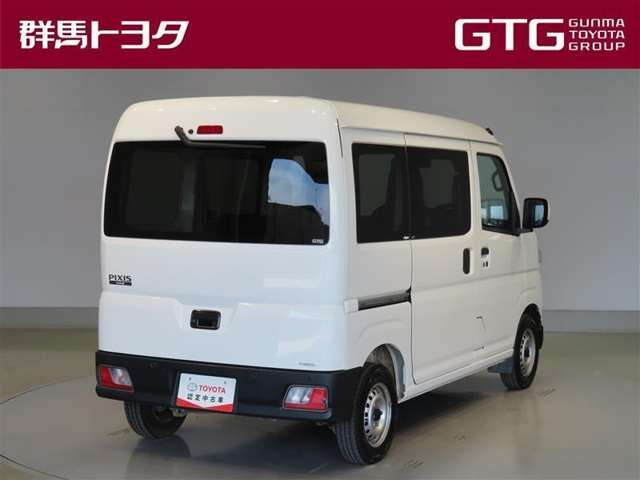 ピクシスバンデラックス 4WD