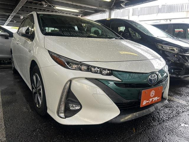 プリウスPHV1.8 S