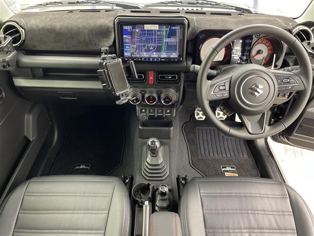 ジムニーシエラ1.5 JC 4WD