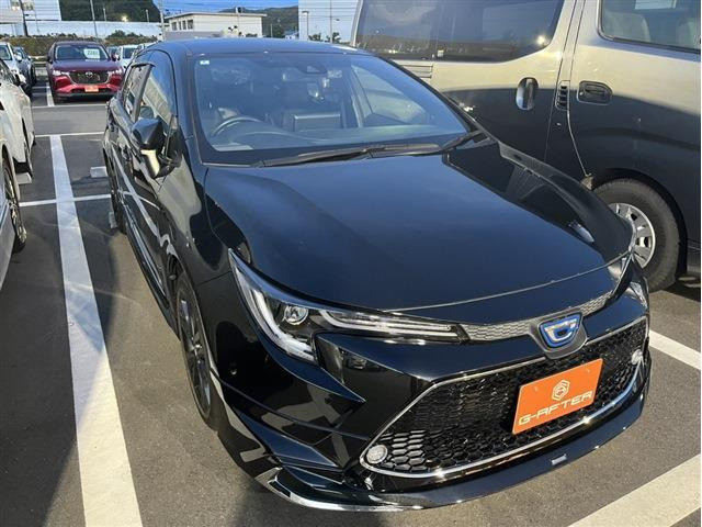 カローラツーリング1.8 ハイブリッド W×B