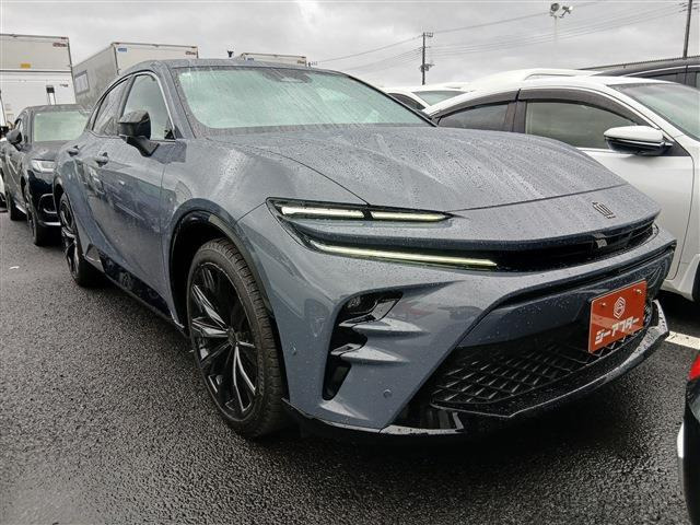 クラウンスポーツ2.5 Z E-Four 4WD