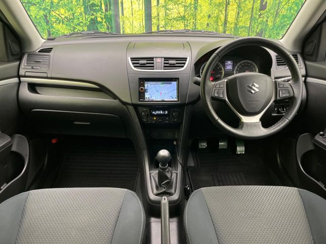 スイフト1.2 RS