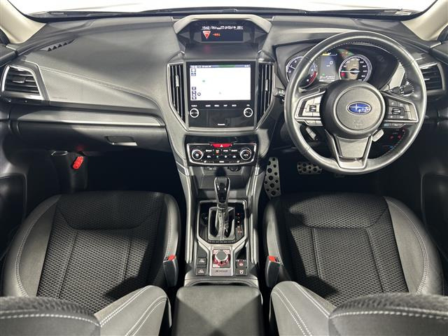 フォレスター2.0 アドバンス 4WD