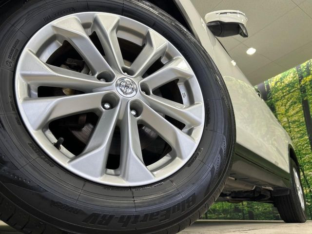 �y����17�C���`�A���~�z�C�[���z�O�ςɃ}�b�`���������A���~�z�C�[���𑕒����Ă���܂��B�e��ЊO�A���~�z�C�[����A�X�^�b�h���X�^�C�����戵�����Ă���܂��B���񂲑��k����������