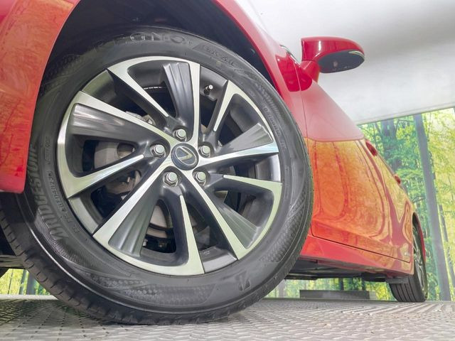 �y�����A���~�z�C�[���z�O�ςɃ}�b�`���������A���~�z�C�[���𑕒����Ă���܂��B�e��ЊO�A���~�z�C�[����A�X�^�b�h���X�^�C�����戵�����Ă���܂��B���񂲑��k����������