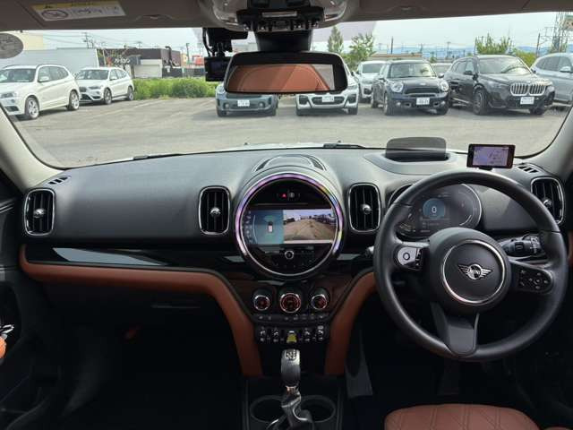 ミニクロスオーバークーパー S E オール4 4WD