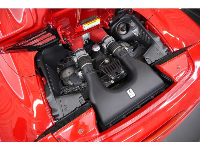 <��v����>4.5L V�^8�C��DOHC�A570ps/55.1kgm