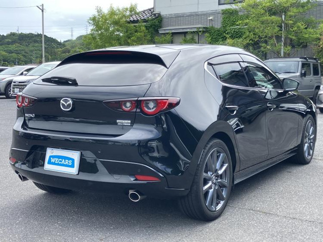 MAZDA3ファストバック2.0 20S バーガンディ セレクション