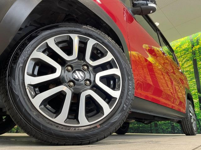 �y����15�C���`�A���~�z�C�[���z�O�ςɃ}�b�`���������A���~�z�C�[���𑕒����Ă���܂��B�e��ЊO�A���~�z�C�[����A�X�^�b�h���X�^�C�����戵�����Ă���܂��B���񂲑��k����������