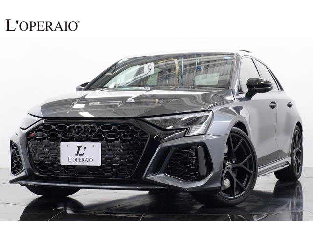 RS3スポーツバック2.5 4WD