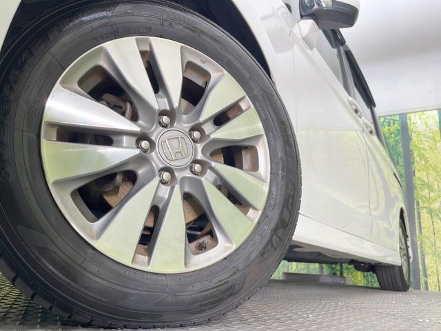 �y�����A���~�z�C�[���z�O�ςɃ}�b�`���������A���~�z�C�[���𑕒����Ă���܂��B�e��ЊO�A���~�z�C�[����A�X�^�b�h���X�^�C�����戵�����Ă���܂��B���񂲑��k����������