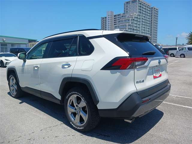 RAV4