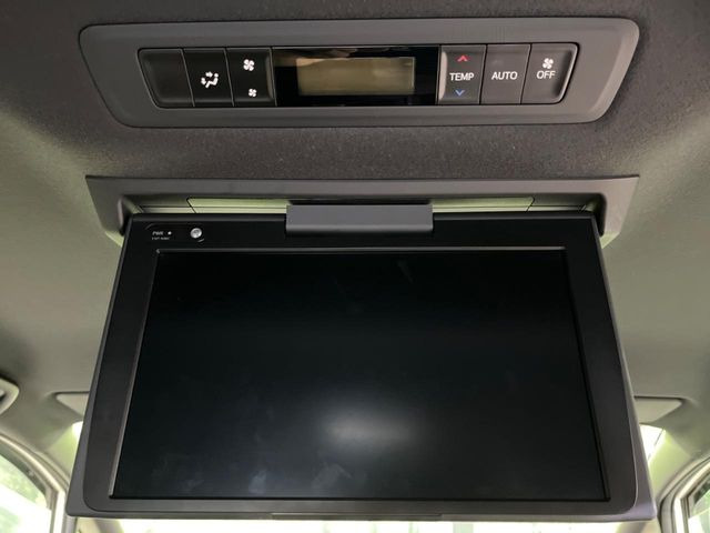 ノア1.8 ハイブリッド Si W×B II