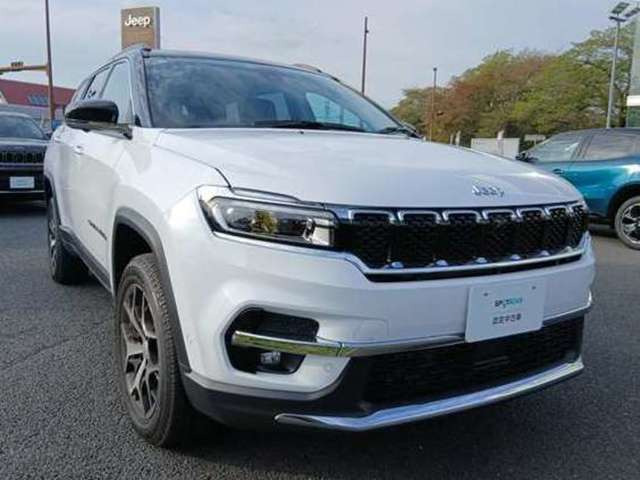 コマンダー2.0 リミテッド ディーゼル 4WD