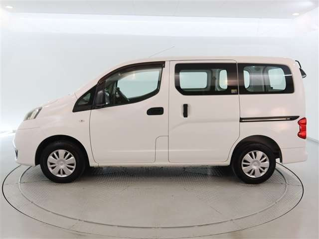NV200バネットバン1.6 GX