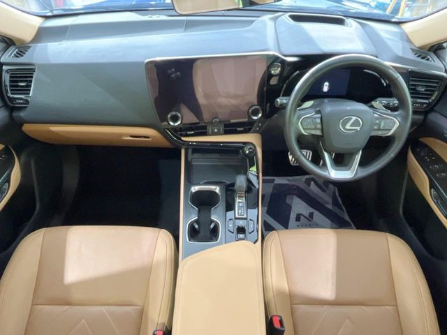 NX350h バージョンL