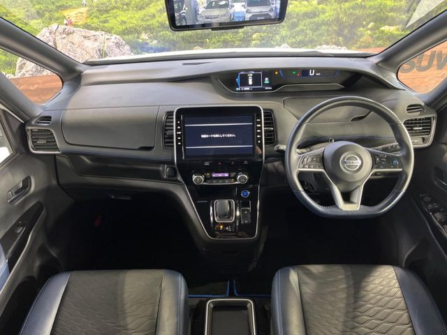 セレナ1.2 e-POWER AUTECH セーフティパッケージ