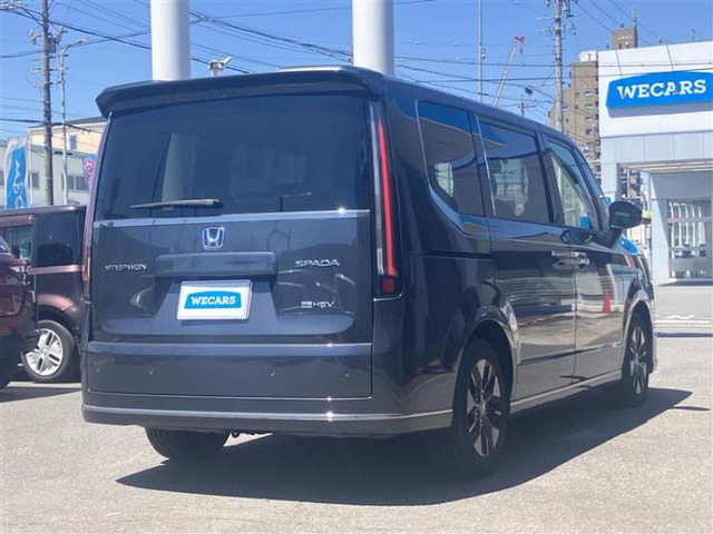 ステップワゴン2.0 e:HEV スパーダ