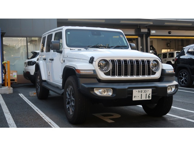 ラングラーアンリミテッド サハラ 4WD
