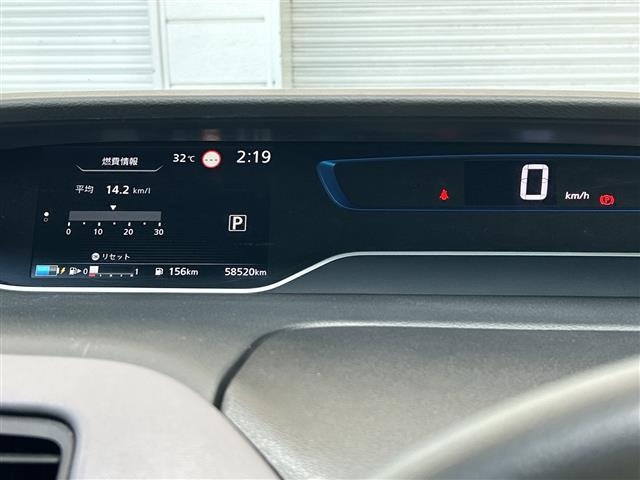 セレナ1.2 e-POWER ハイウェイスターV