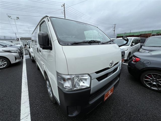 ハイエースバン2.8 DX ロング ディーゼル 4WD