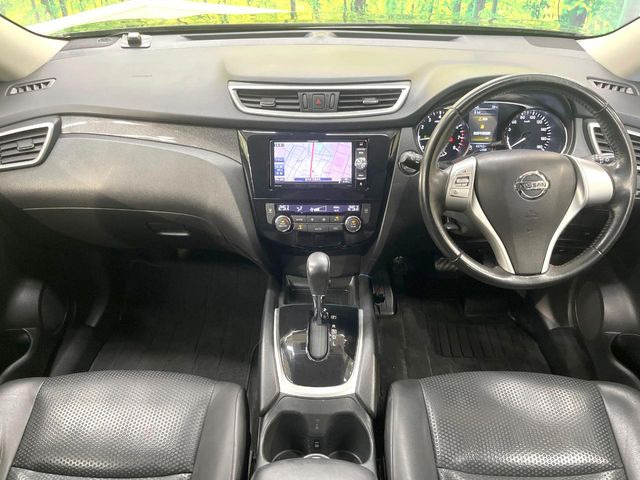エクストレイル2.0 20X エマージェンシーブレーキパッケージ