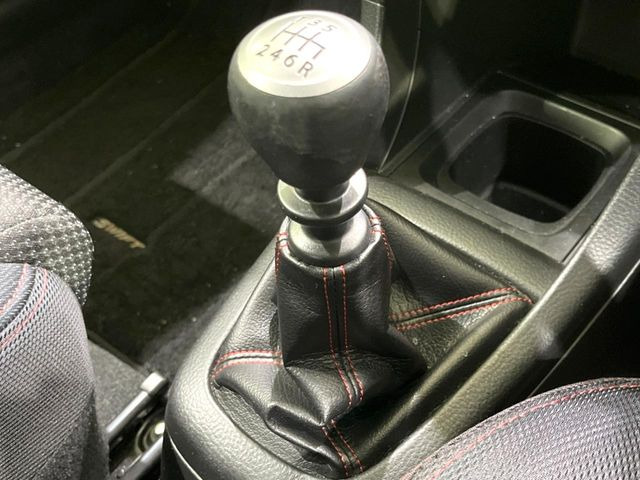 スイフト1.6 スポーツ