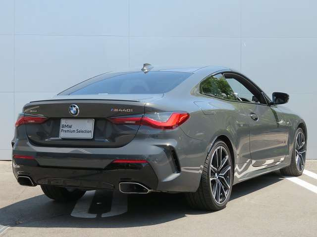 4シリーズクーペM440i xドライブ 4WD